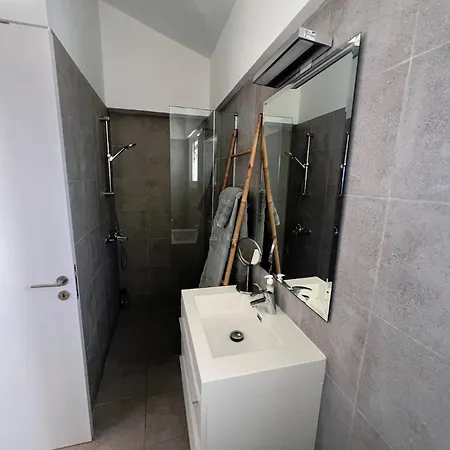 Escape Villa