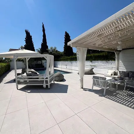 Villa Escape